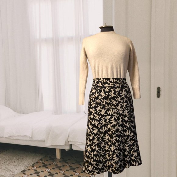 Diane von Furstenberg Wool Blend Midi Length A-Line Skirt, Size US 2 - Picture 2 of 8